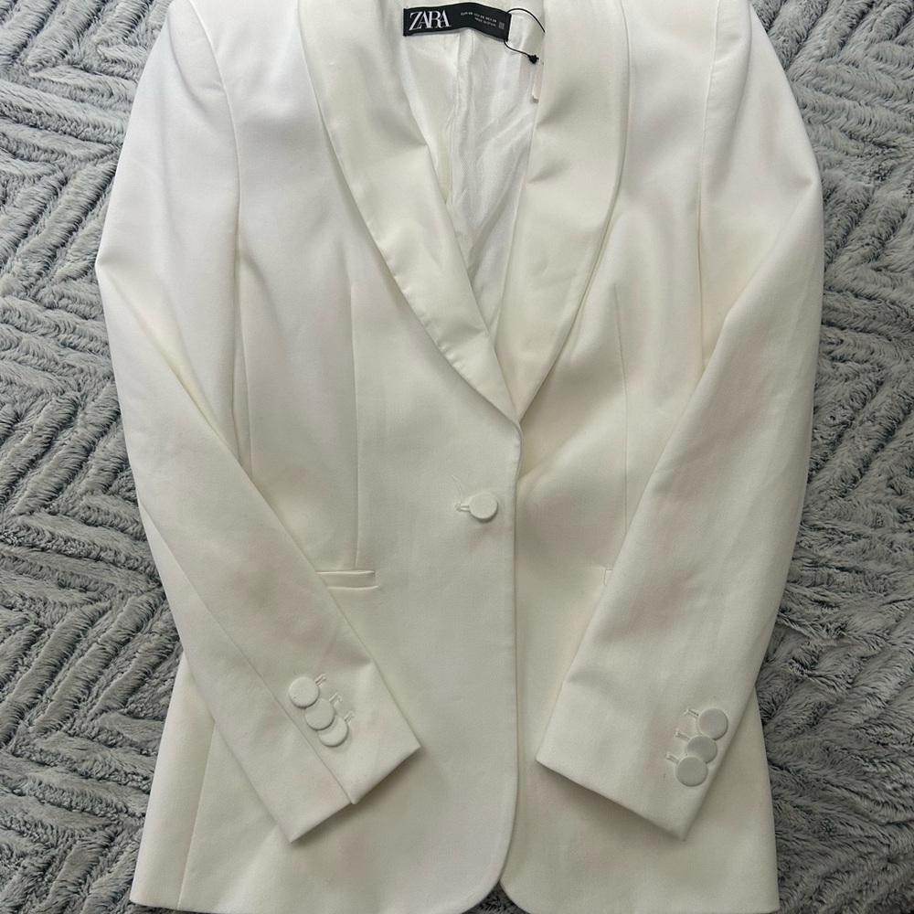 Zara Women's White Tuxedo Blazer